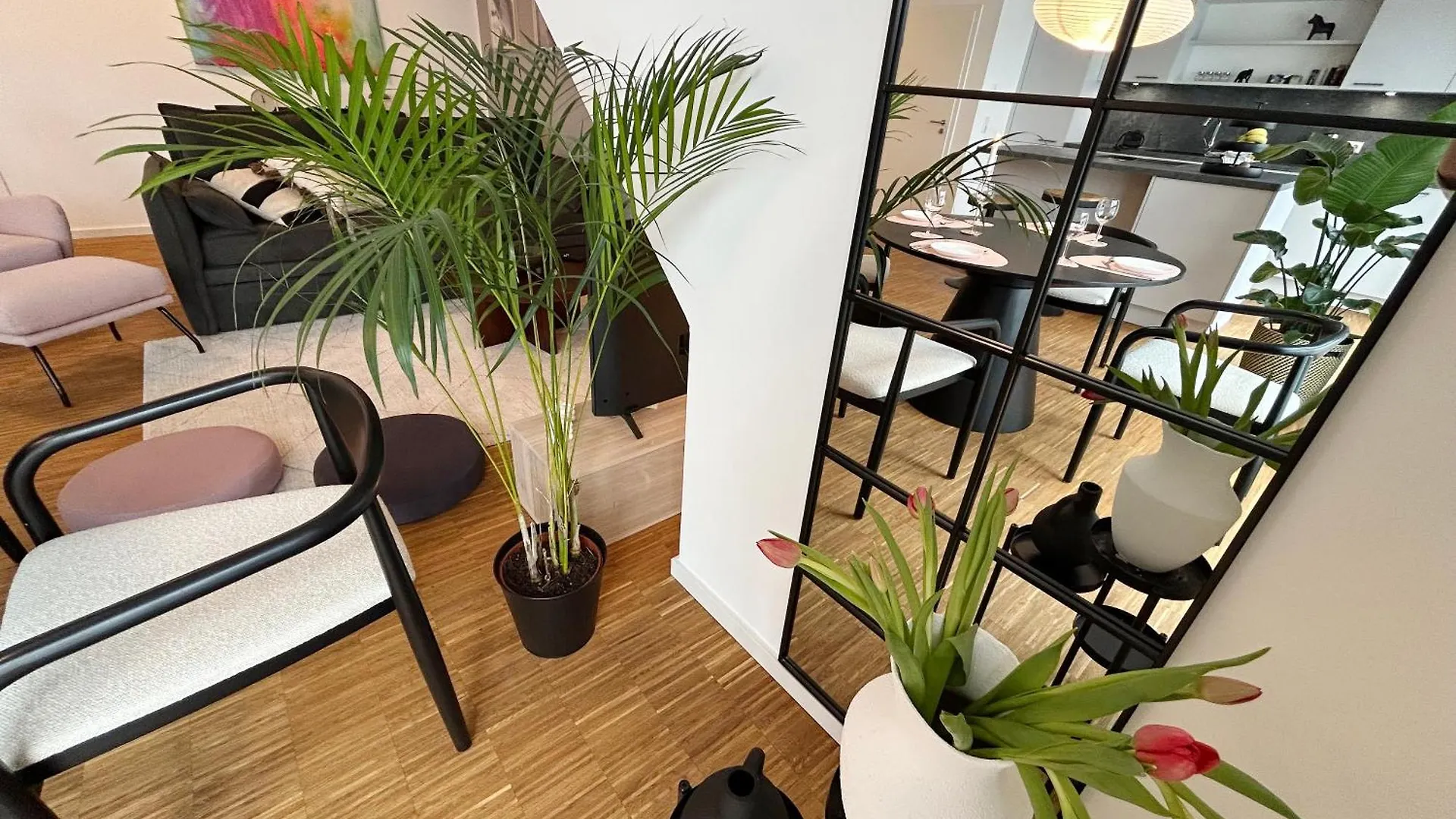 Neues Modernes Dachgeschossloft Naehe Zentrum Uni Messe Hannover