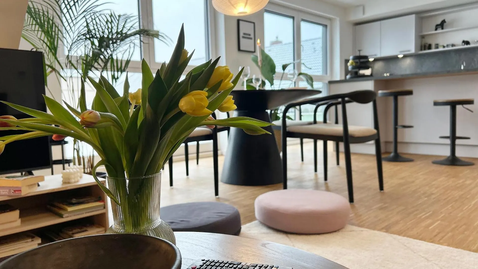 Neues Modernes Dachgeschossloft Naehe Zentrum Uni Messe Hannover 0*,